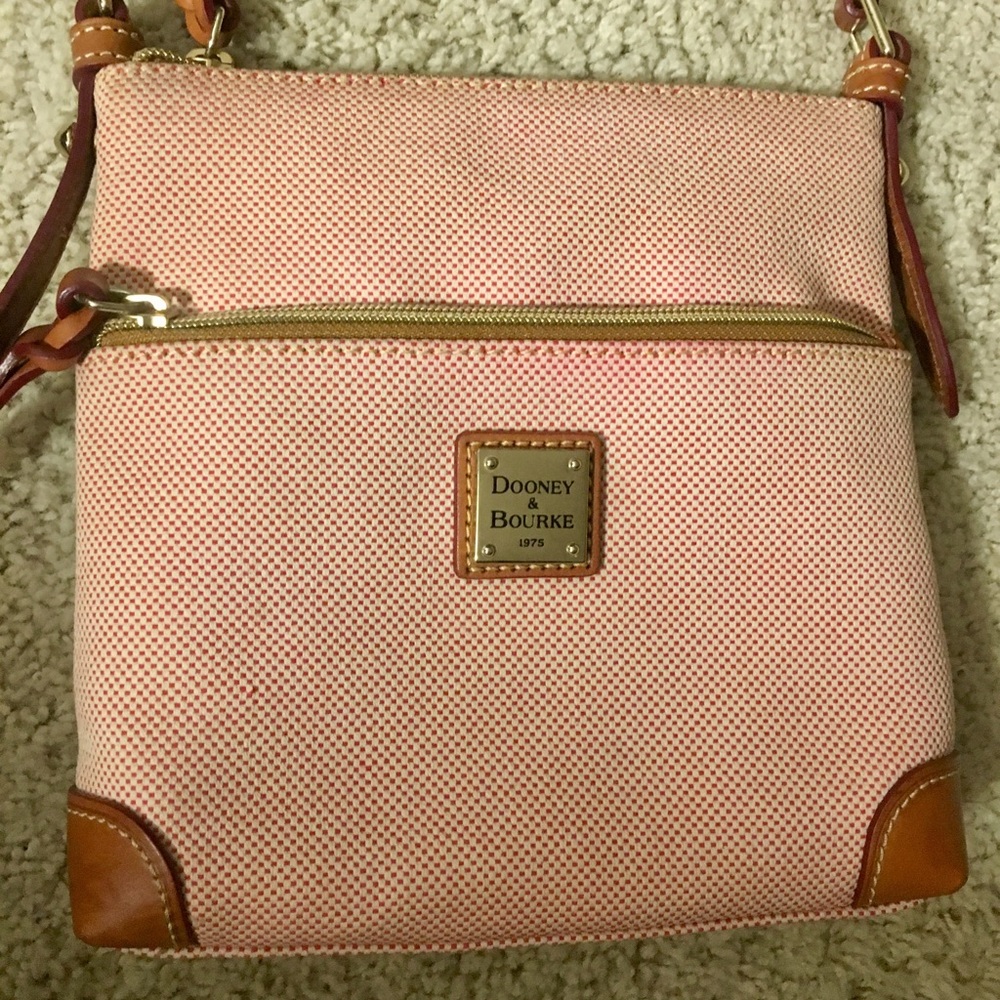 Dooney & Bourke shoulder bag
